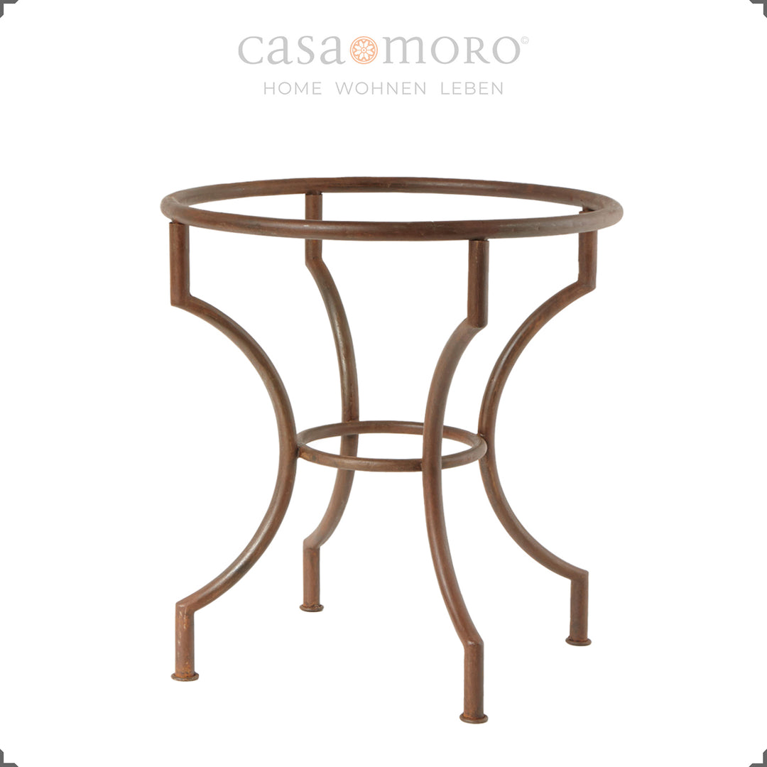 Estrutura da mesa em ferro forjado com acabamento em verniz transparente – com linhas elegantes e curvas e grande estabilidade