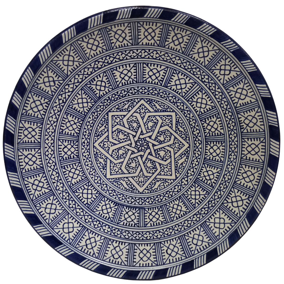 Taça de cerâmica pintada à mão F043, proveniente de Marrocos