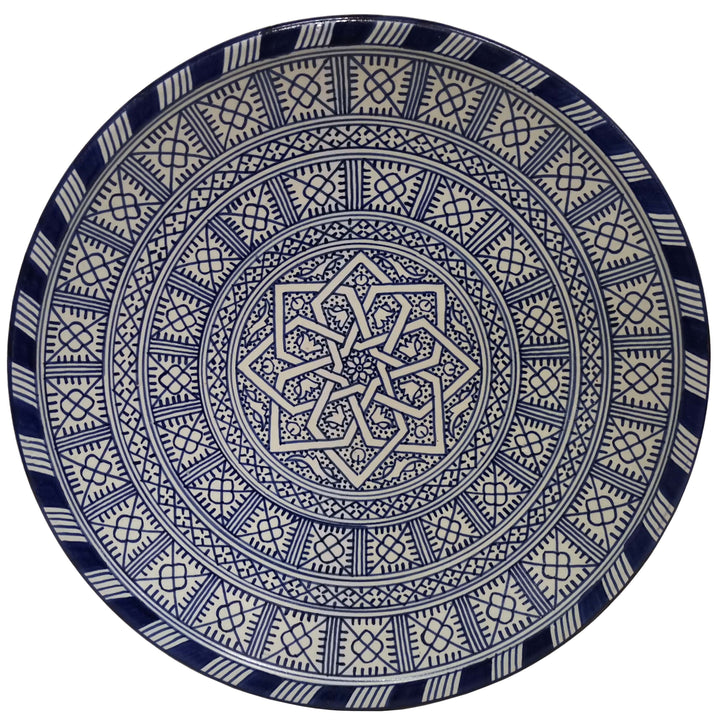 Taça de cerâmica pintada à mão F043, proveniente de Marrocos