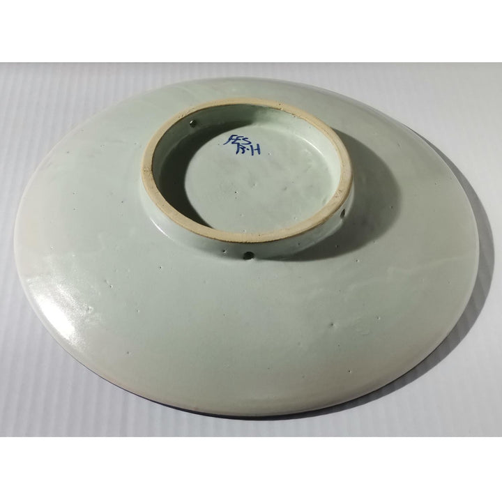 Taça de cerâmica pintada à mão F043, proveniente de Marrocos