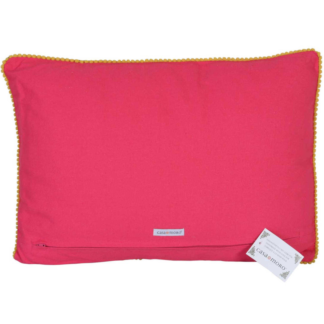 Almofada Santa com pompons