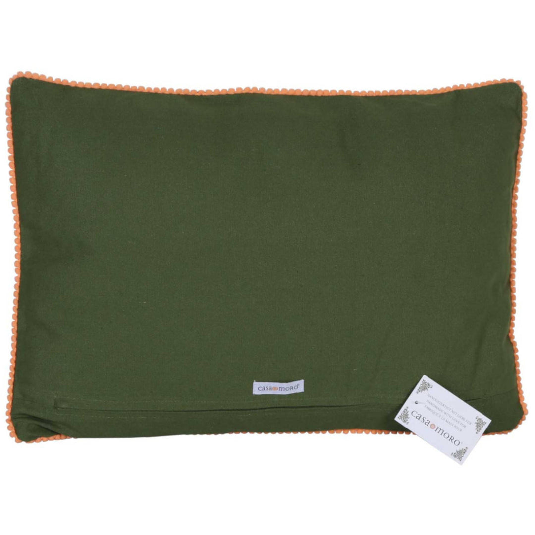 Almofada Santa com pompons