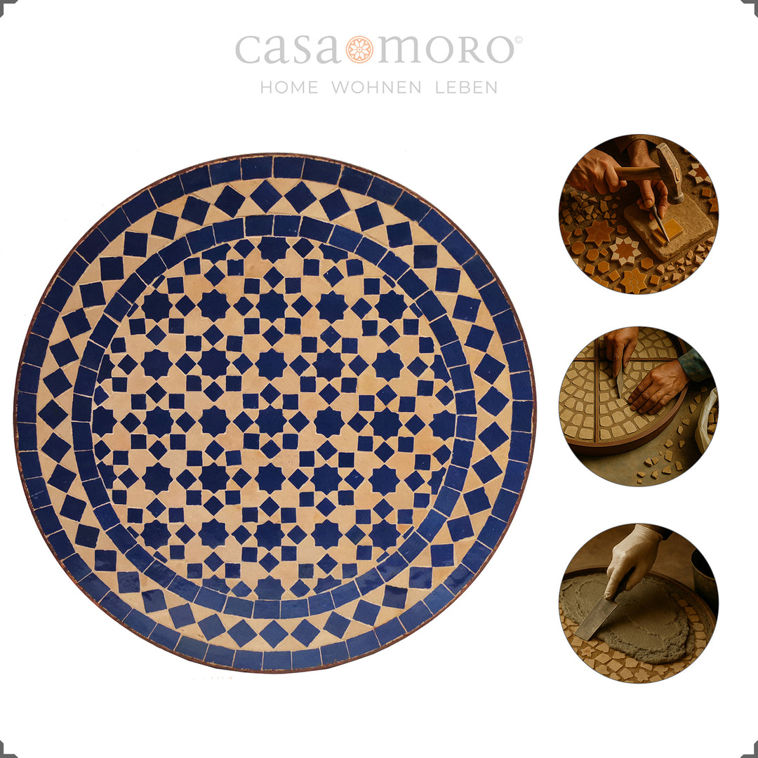 Mesa clássica em mosaico azul e terracota com padrão oriental – ideal para a sala de estar ou a varanda