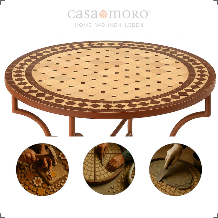 Mosaico marroquino de azulejos vidrados – um jogo de cores quentes em terracota