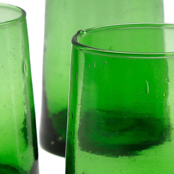 Copos de sobremesa em verde – feitos à mão e simples