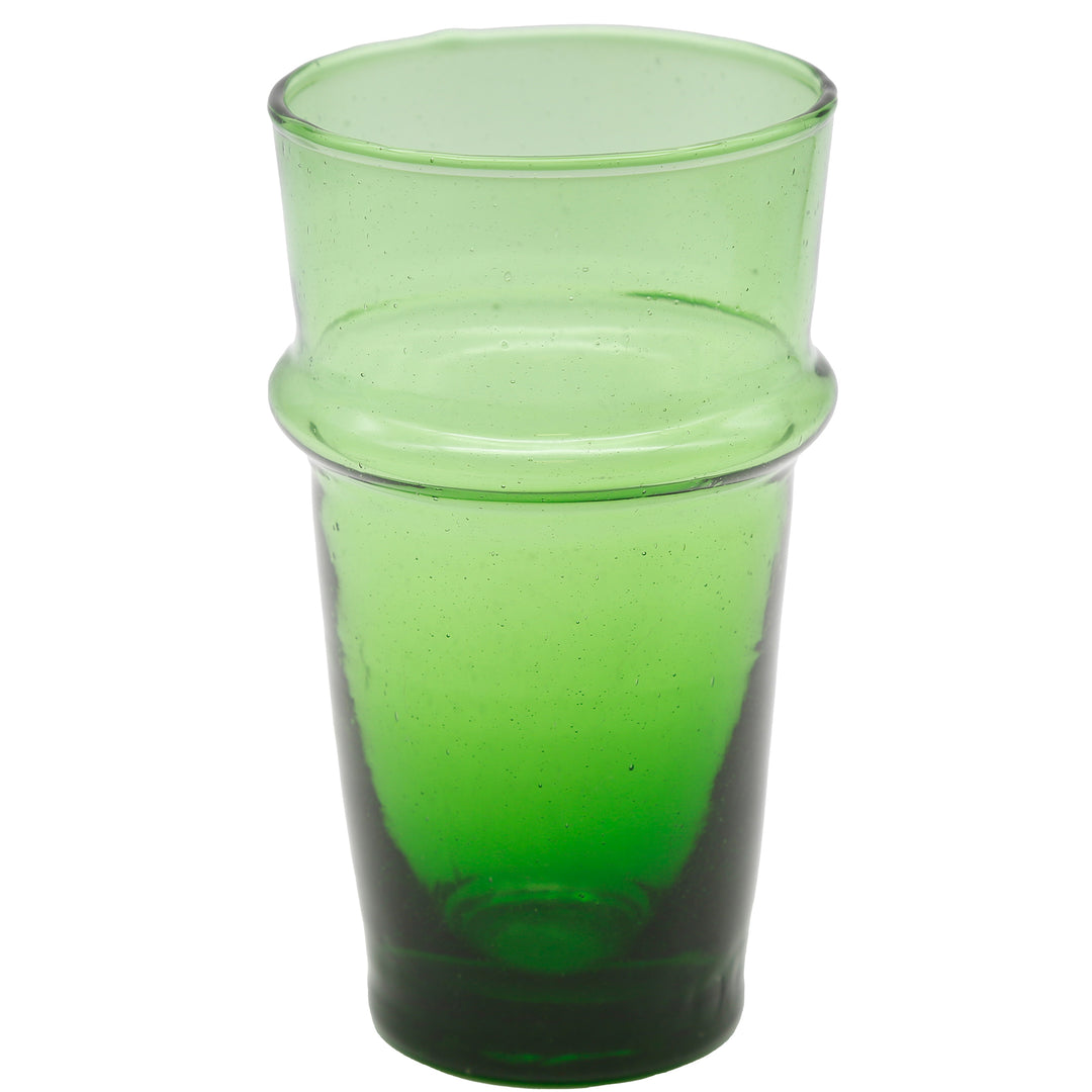 Sobremesa servida num copo verde – copo tratado com textura personalizada