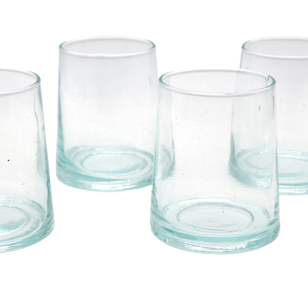 Copos transparentes para servir café gelado – elegantes e feitos à mão