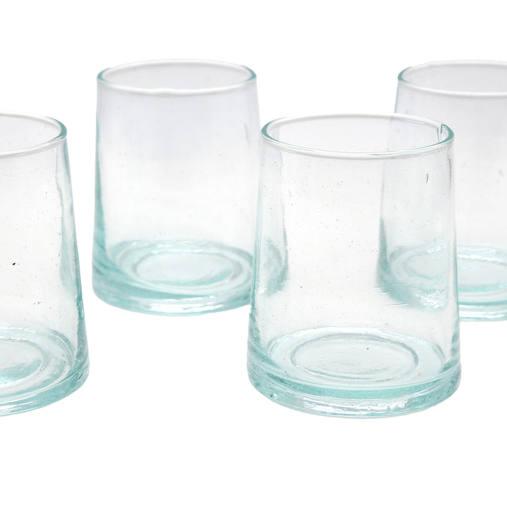 Copos transparentes para servir café gelado – elegantes e feitos à mão
