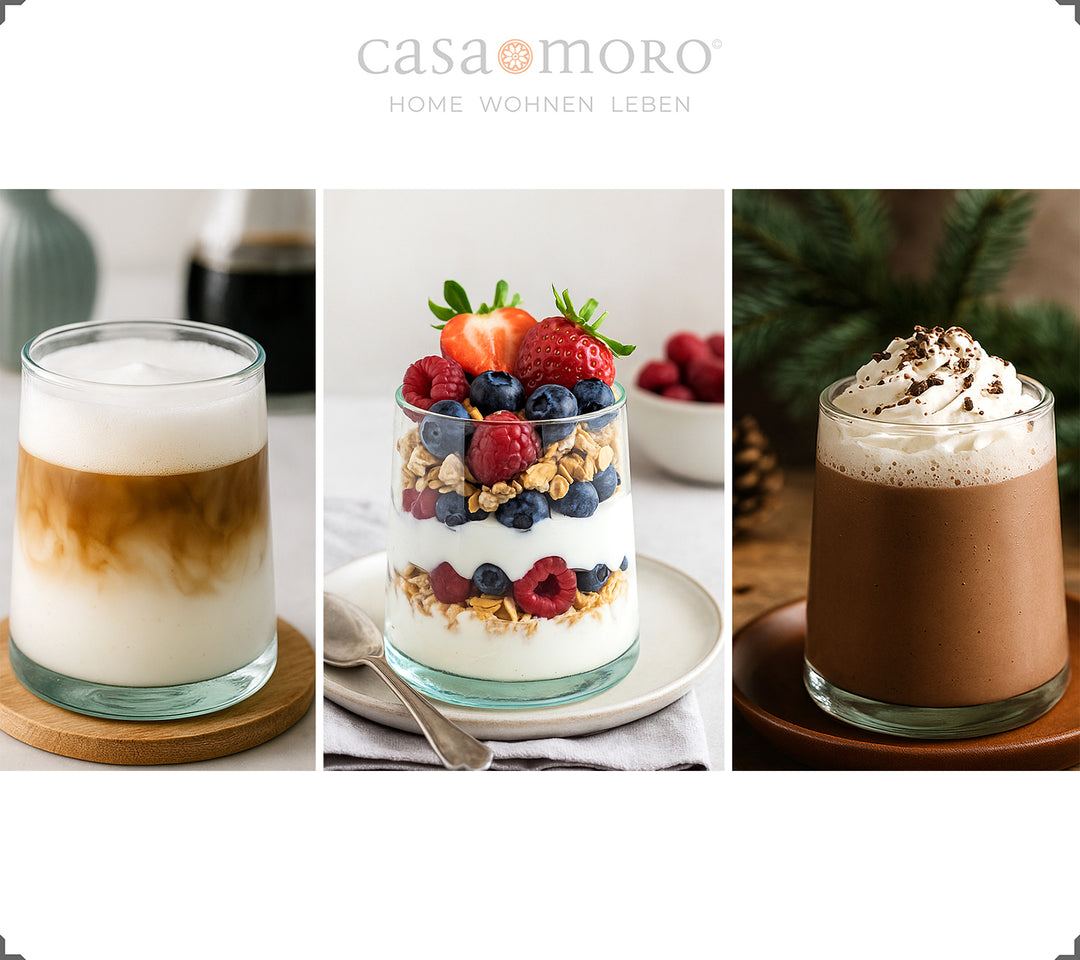 Quatro copos de drink de formato simples e ligeiramente cónico – soprados à boca