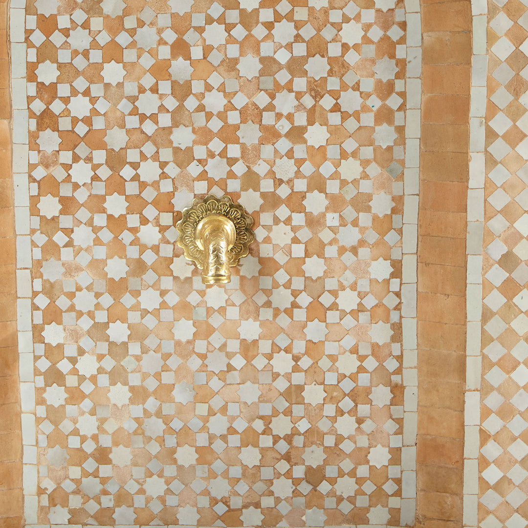 Fonte em mosaico «Estrela» em terracota branca