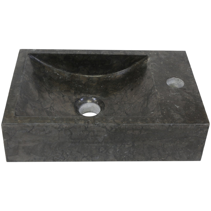 Lavatório de pedra retangular com veios escuros, em imagem isolada do produto, com orifício para torneira integrado e ralo central