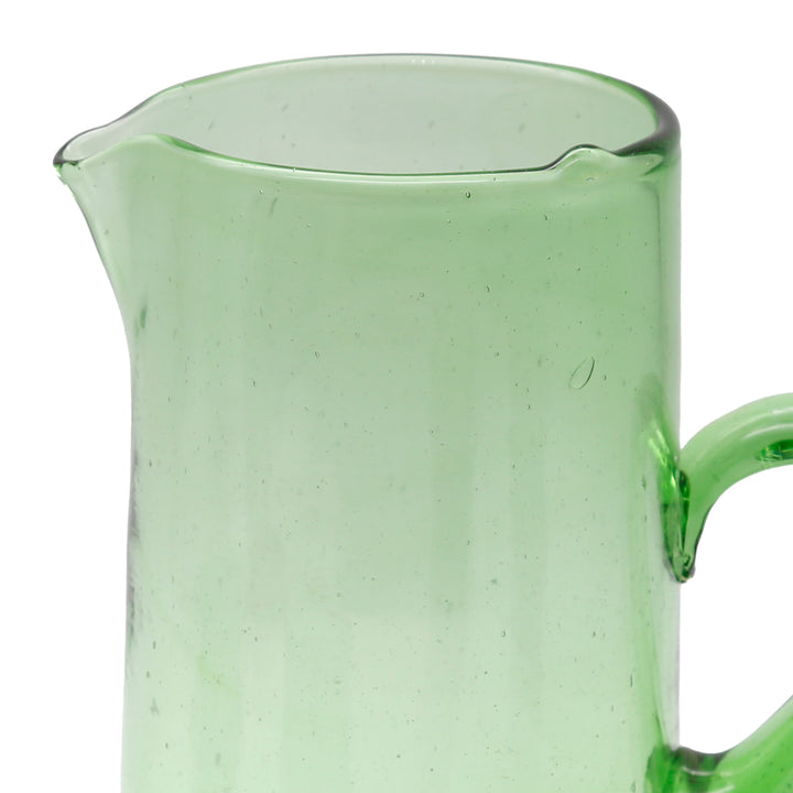 Jarra de vidro verde para sumos – com um toque de verão e feita à mão